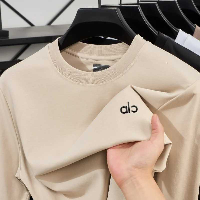 High-End Men's Fashion T-Shirt Exquisite Letter Badge Zipper Decor Comfort Casual Long Sleeve TopT260228