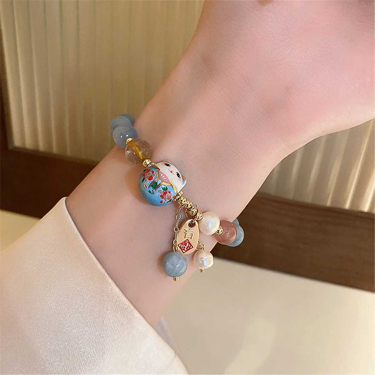 b24 Cat Charm Versatile Lovely Ceramic Woven Bracelet Blue Anime Ins Pendant Rope Chain Ulzzang Cartoon Jewelry Gift Wholesale H260228
