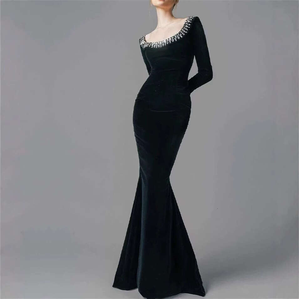 2026 Spring Elegant Women's Sexy Design Diamond Decoration Deep U Neck Elastic a3 Velvet Slimming Mermaid Long Dress