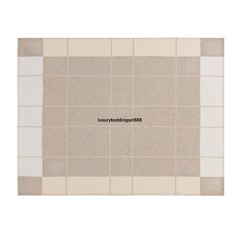 Designer blanket H airplane blankets home Cashmere and wool blend sofa alphabet blanket office nap air - conditioner blanket High-quality luxury brand