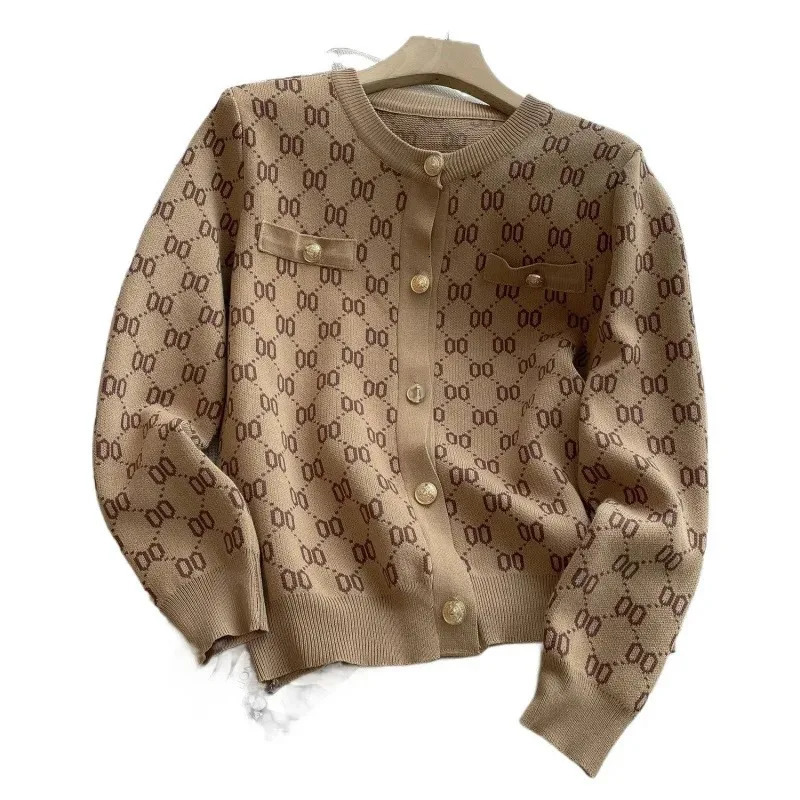 Tweed Style Metal Buckle Letter Jacquard Knitted Cardigan Jacket AutumnWinter Round Neck Single-Breasted Stylish Sweater Tr 260227