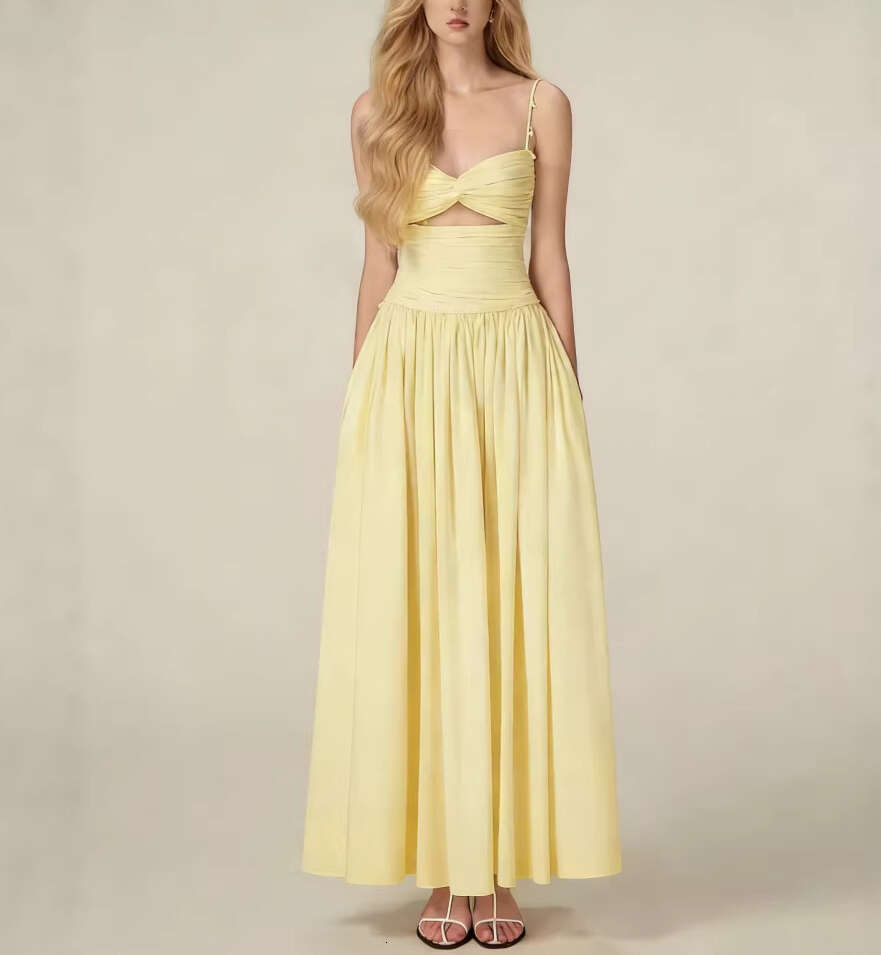 2026 niche designer new fashion brand sexy strapless chest wrapped flowing long skirt suitable for vacation style