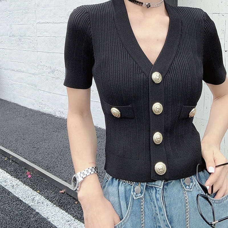 a3 2026 Summer New Women's V-neck Knitted Short sleeved Top with Lion Head Button and Slimming Hollow Open Skirt