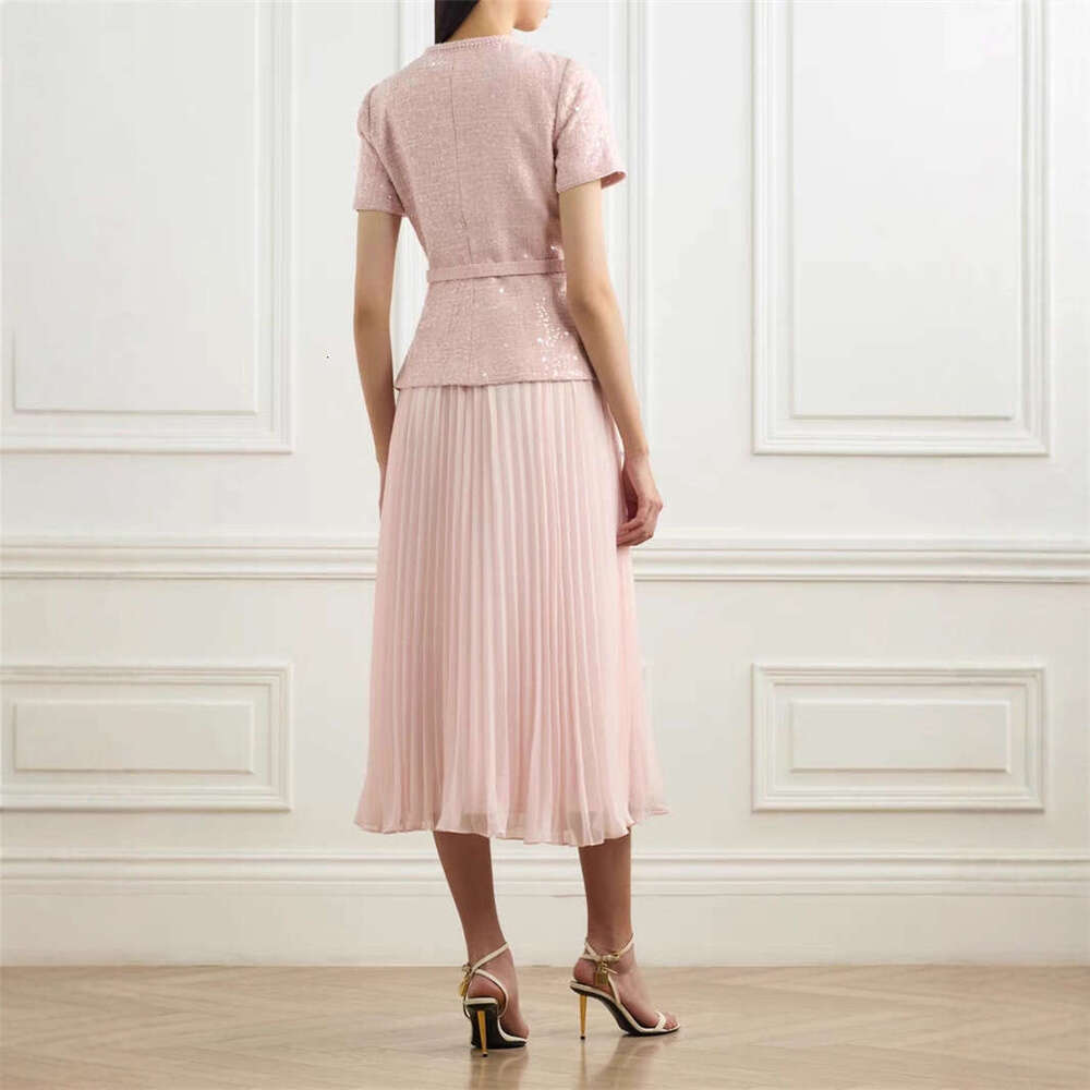 2026 autumn designer fashion brand elegant women's shiny plaid pleated patchwork fake two-piece long skirt - view 3