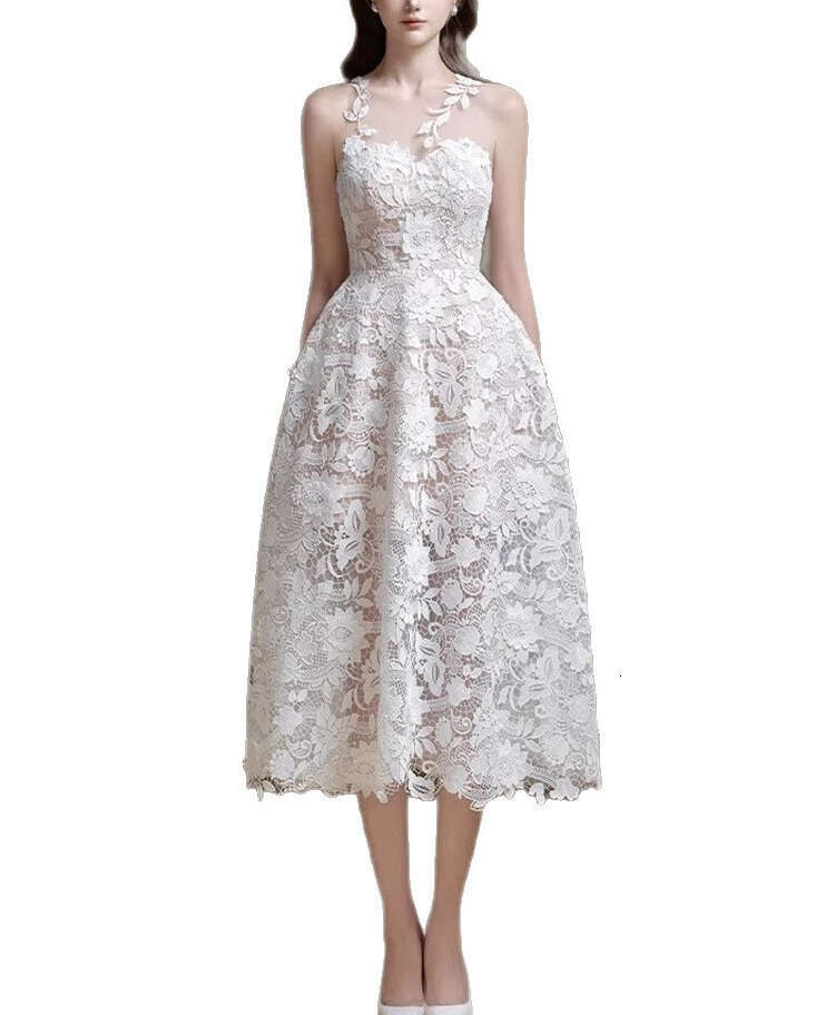 2026 summer new women's niche fashion ethereal lace mesh design sleeveless long skirt