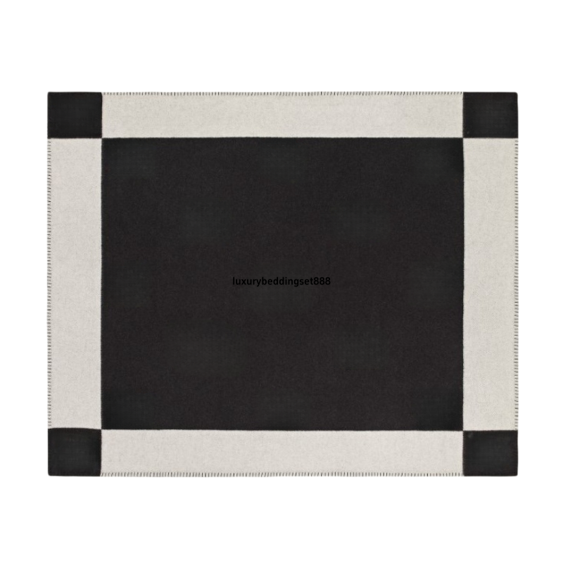 Designer blanket H airplane blankets home Cashmere and wool blend sofa alphabet blanket office nap air - conditioner blanket High-quality luxury brand