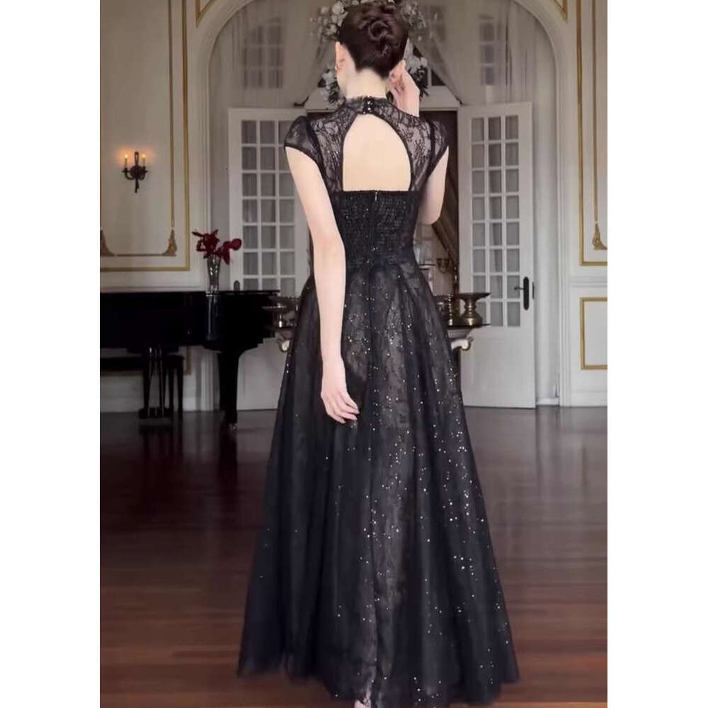 2026 Spring/Summer New Designer Women's Small Crowd Elegant Glitter Lace a2 Waist Long Skirt