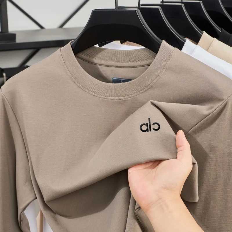 High-End Men's Fashion T-Shirt Exquisite Letter Badge Zipper Decor Comfort Casual Long Sleeve TopT260228