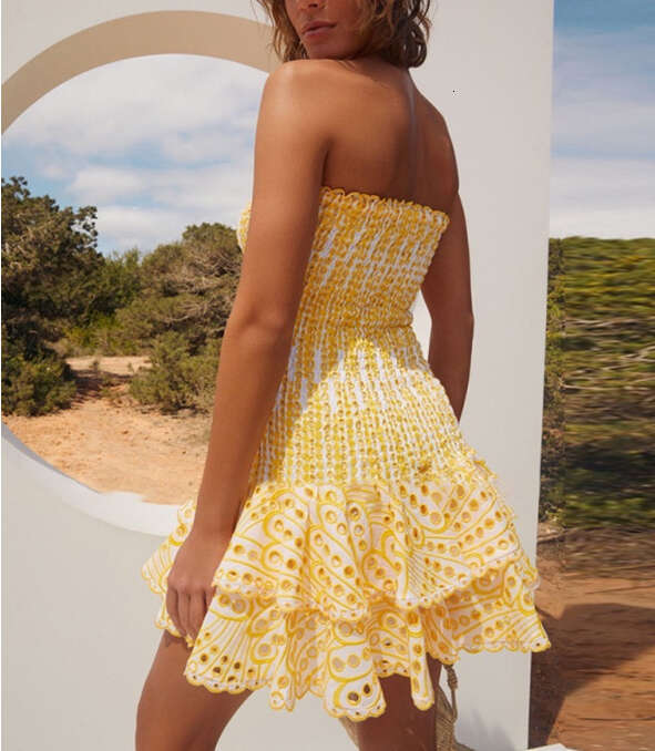 2026 niche fashion brand sexy strapless hollow embroidery cotton elastic waist pleated edge holiday mini skirt