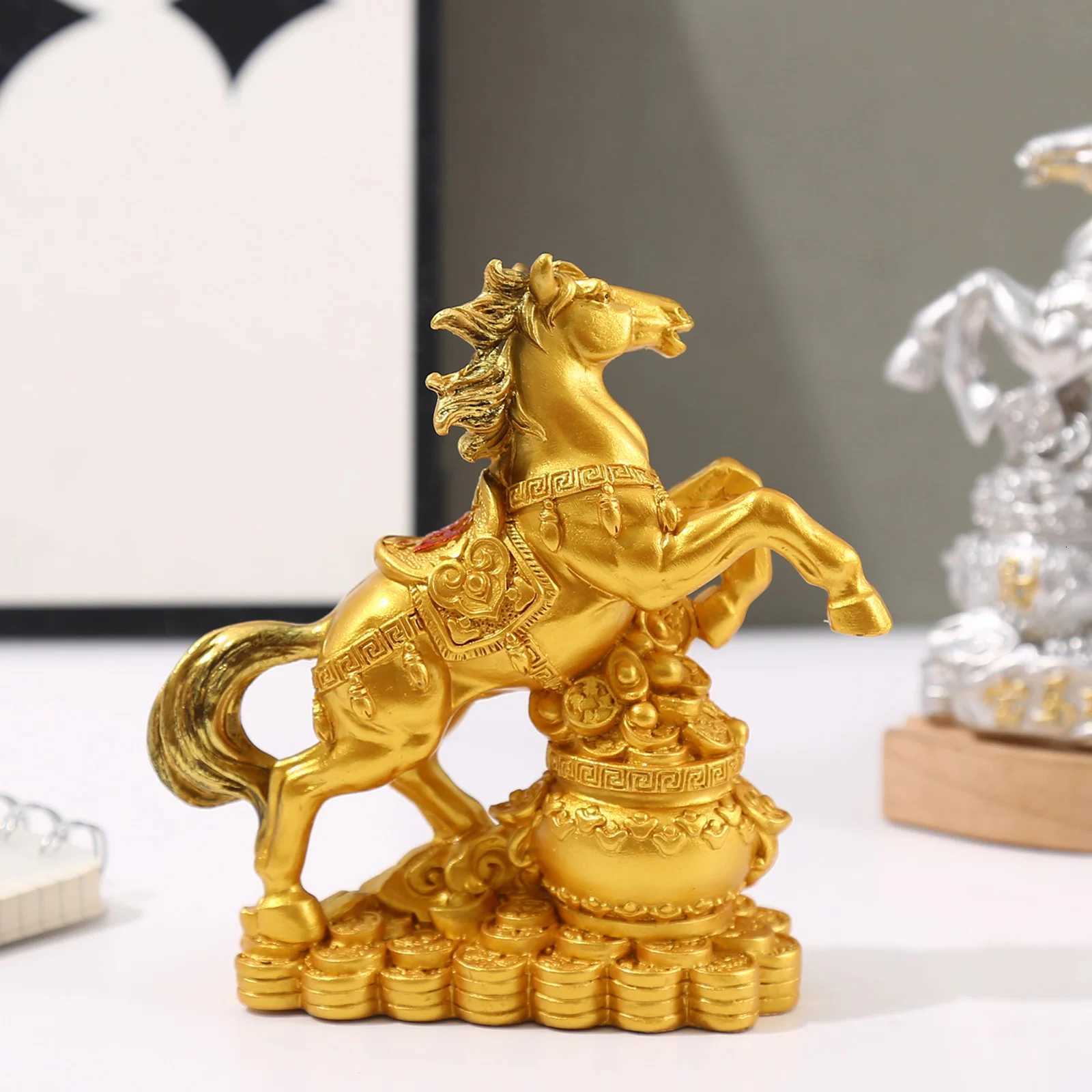 Horse Statue 2026 Chinese Zodiac Feng Shui Ornament for Home Office Tabletop DecorT260228