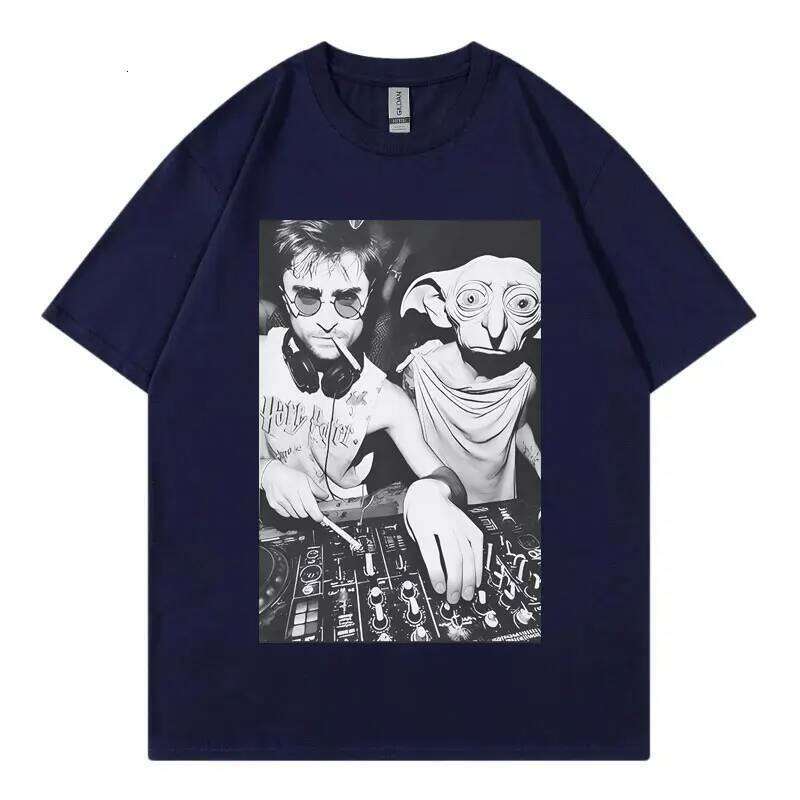 With Dobby The House Elf DJ Smoking Funny Meme T Shirt Gothic Vintage Short Sleeve T-shirt Unisex Fashion Casual Loose T-shirts C260228 - view 4