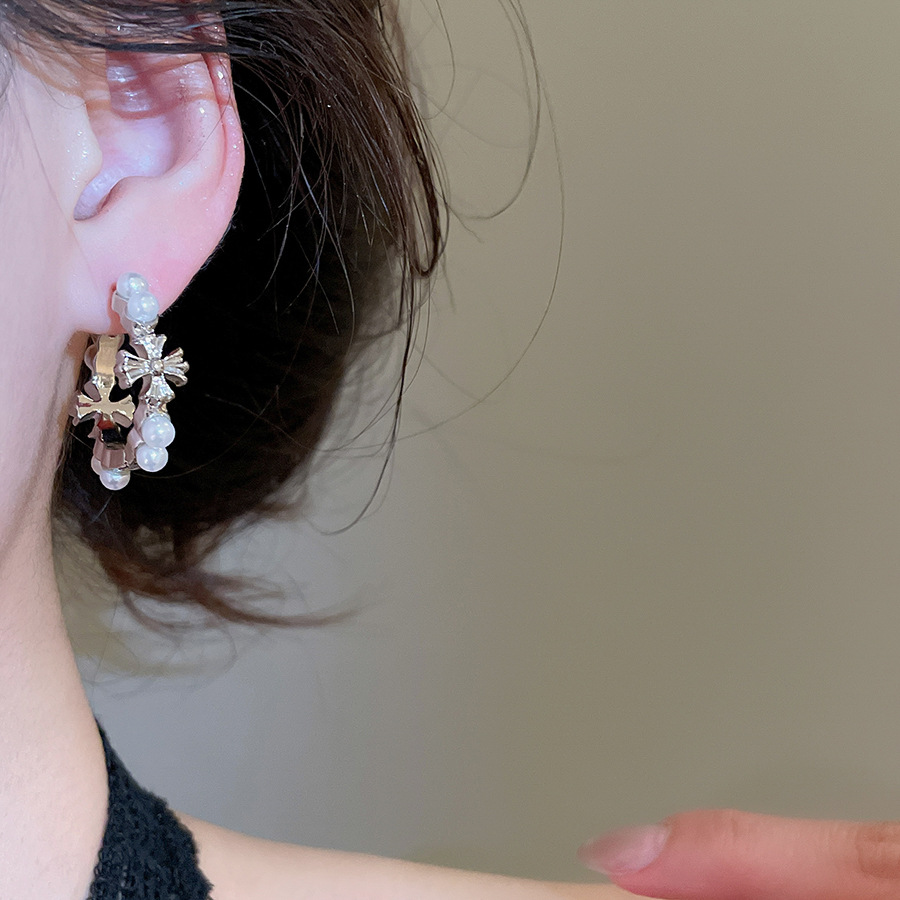 Korean-style ins round cross pearl earrings, simple unique, versatile elegant, with a light luxury and high-end feel - view 3