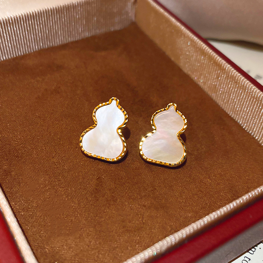 14K real gold plated silver needle gourd-shaped mother-of-pearl earrings, new Chinese style, simple and versatile, light luxury niche earrings for wom - view 4