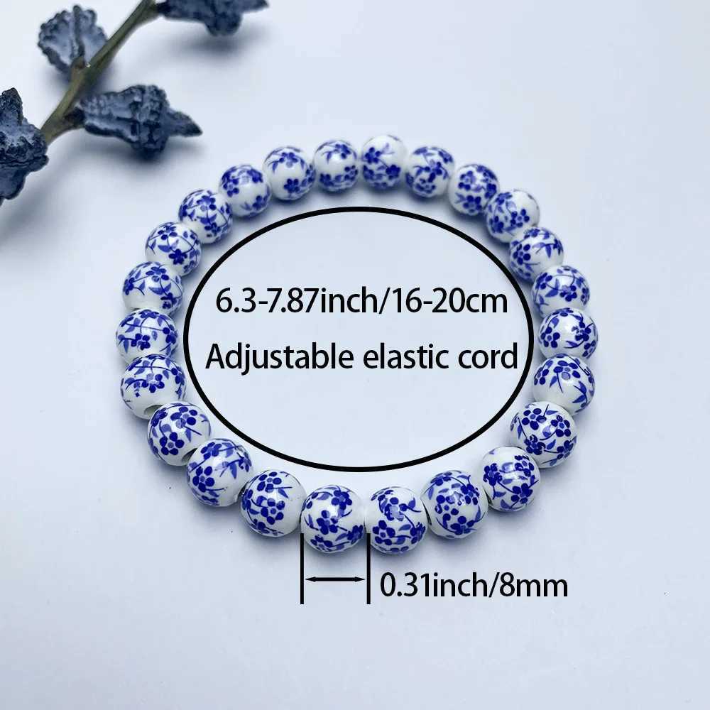 Fashionable blue and white porcelain ceramic bead bracelet handmade elastic rope bracelet holiday gift H260228