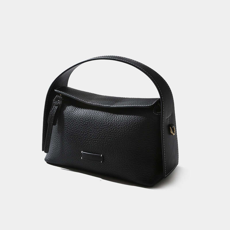 Luxury Shoulder Bags Totes Hobo New Top Layer Cowhide Pillow Retro Commuter Soft Leather Ear Hanging Eaves Bag Fashion Versatile Casual Style Handbag 