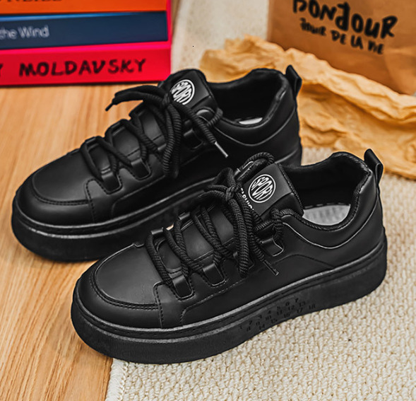 Spring New Breathable White Casual Shoes Sneakers Men S Versatile Thick Soled Sports Casual Board Trendy Shoes Ddmysaturn