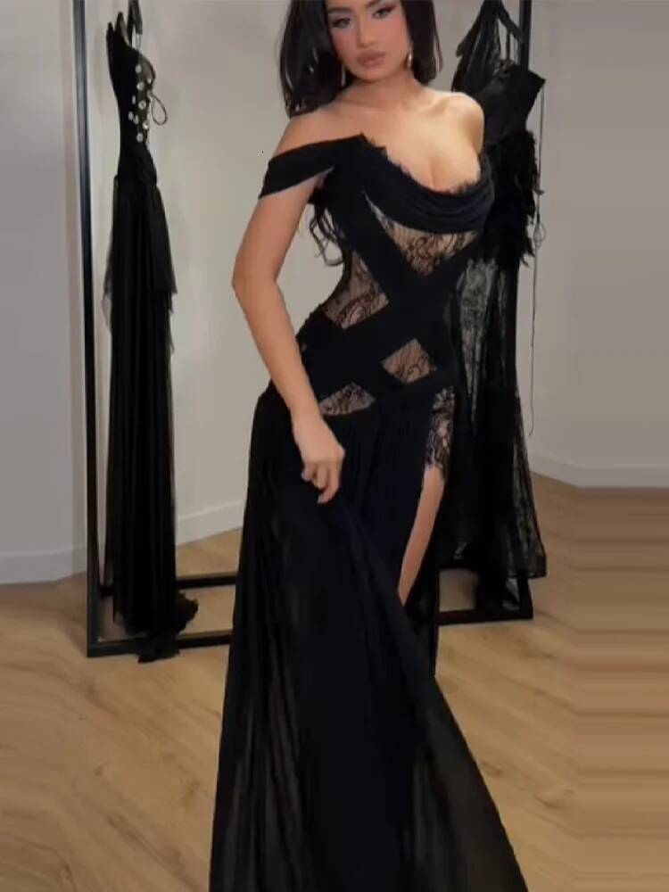 Elegant Lace Patchwork Slit Strapless Dress Sexy Off-shoulder High Waist Long Skirt New Trendy Party Y2k Robe Gothic Style Gown dongdumaoyi