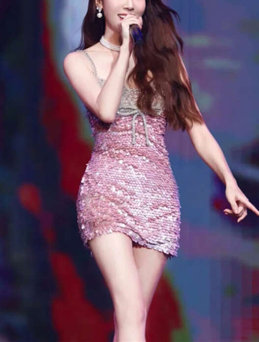 2026 Spring/Summer Celebrity Women's Designer Style Light Luxury Glitter Slimming Mini Dress