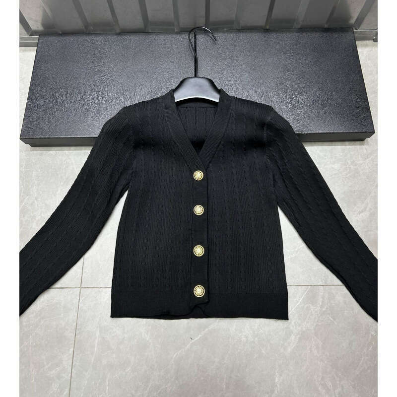 2026 autumn new women's candy A1 colored a1 woven knitted long sleeved single breasted V-neck cardigan loose and versatile top