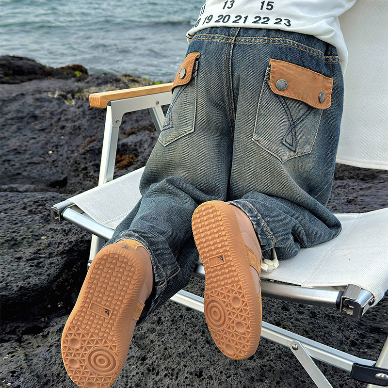 Fairy Tale Memories 2026 Autumn Korean Version Soft Jeans for Children Gradient Washed Jeans for Boys Comfortable and Versatile Long Pants 250420