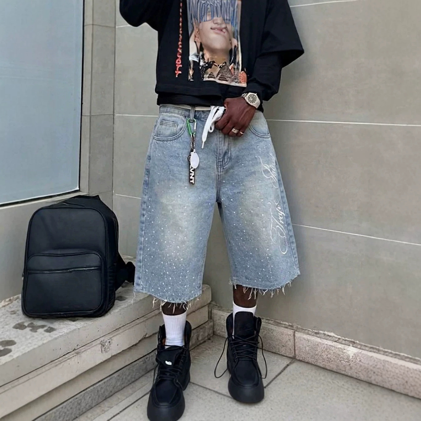 Men's Summer Rhinestone Denim Shorts Y2K Jeans Casual Knee Length Trendy Letter Rhinestone Embroidered Shiny Baggy Jeans Shorts Fashion Streetwea