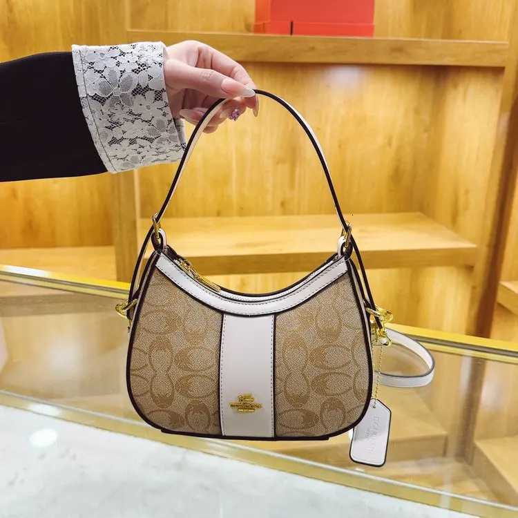 Minimalist Diaper Bag Trendy Stylish Crossbody Handbag For Women Solid Color Leather Messenger Bag Simple H260601 - view 6
