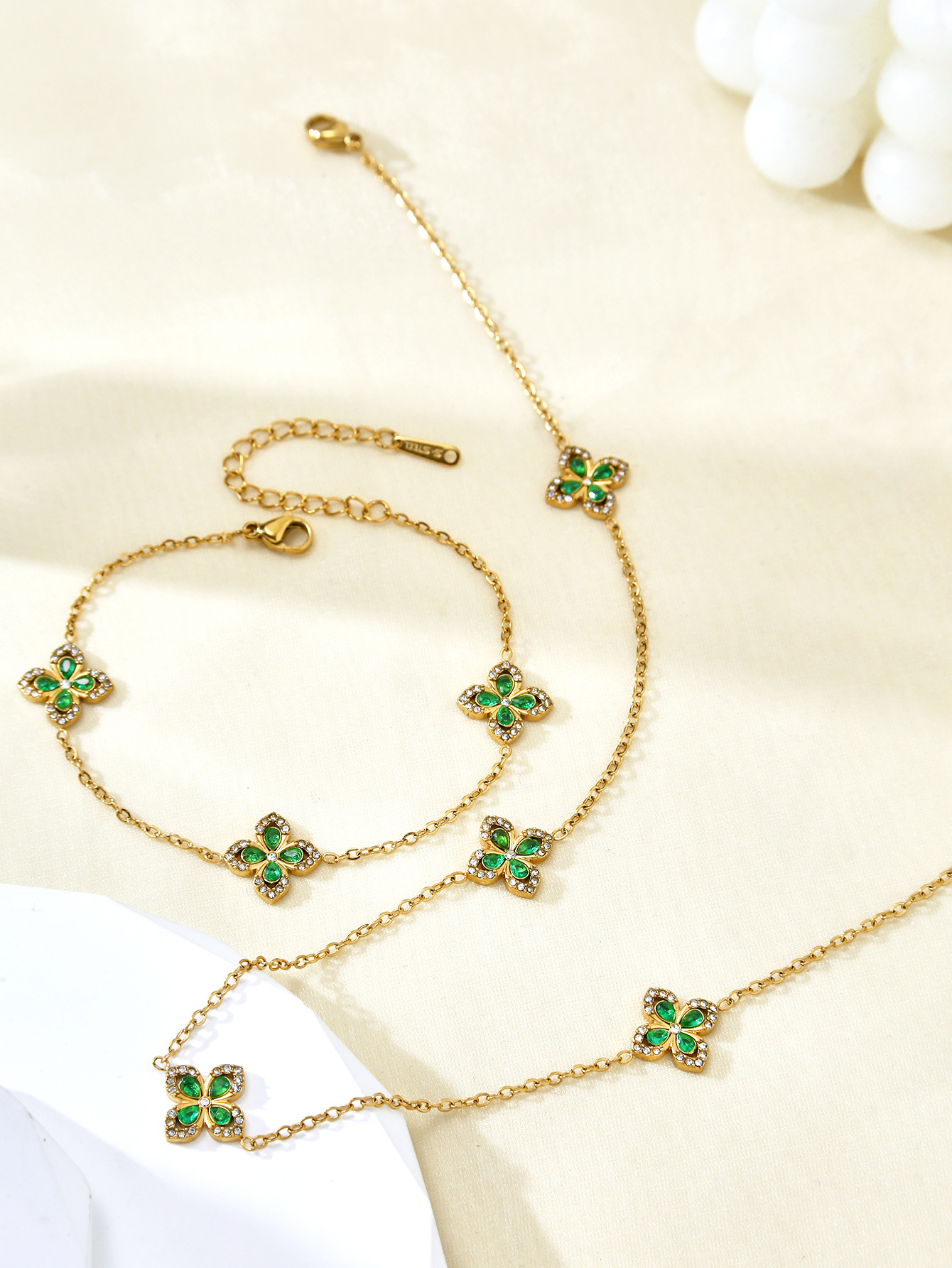 Jewelry Set Four Leaf Clover Necklace Bracelet Retro Style Elegant Gold Plated Stainless Steel Hypoallergenic For Women Gift Anniversary Birthday Part