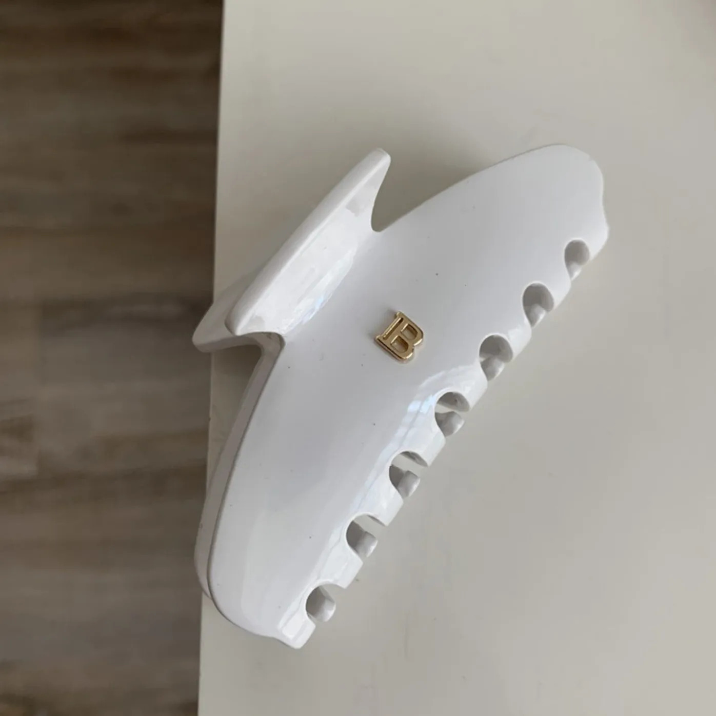 1/2/4pcs acetate sheet hair clip letter shark clip headband accessory grasping clip sweet disc hair clip hair accessory260528BJ - view 4
