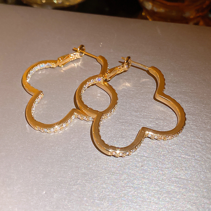 Flower earrings for women, fashionable and unique, exaggerated earrings with a high-end feel, light luxury studs earrings - view 8