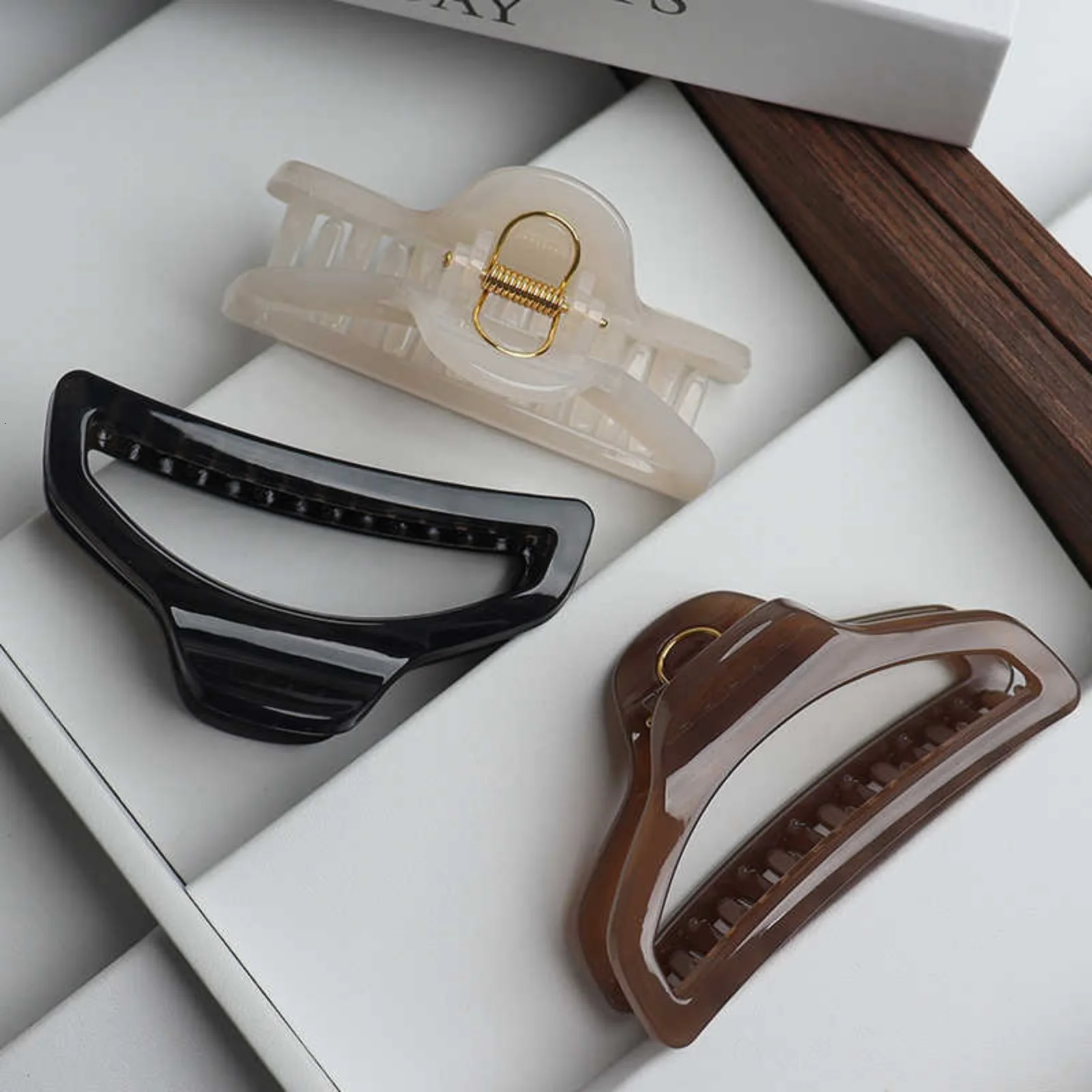 1PC Medium Shark Clip Hair Clip Female Back of Head Grab Clip French Plate Hair Grab Hair Accessory Premium260528BJ - view 5