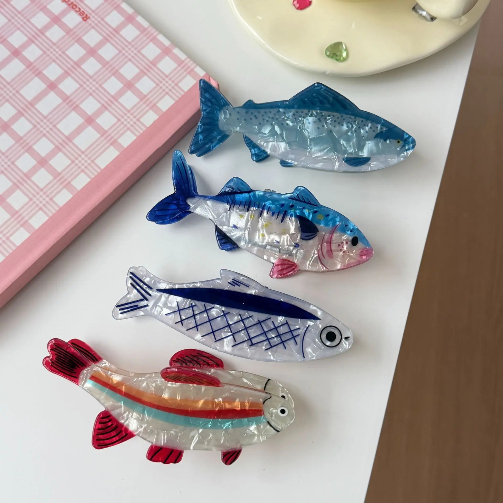 Creative Sardine Ocean Fish Hair Clips Acetate Claw Clips For Women Funny Sea Animals Hair Accessories Crab Claw Hair Holder260528BJ