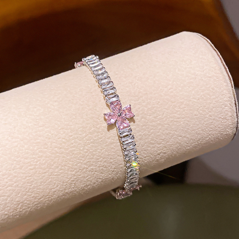 Designer 2026 French-style Pink Flower Buckle Cubic Zirconia Bracelet a luxurious and high - end hand bracelet with a sweet fashionable and uniquely d