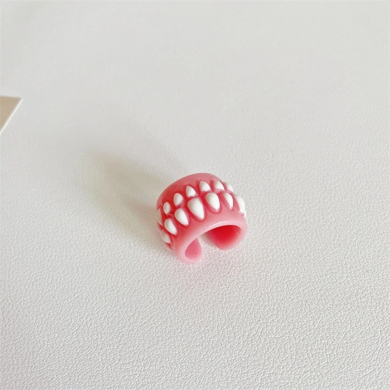 E0BF Punk Funny Colorful Acrylic Teeth Rings For Women Hip Hop Cartoon Teeth Mouth Ring Geometric Resin Ring Party Jewelry260528BJ - view 3