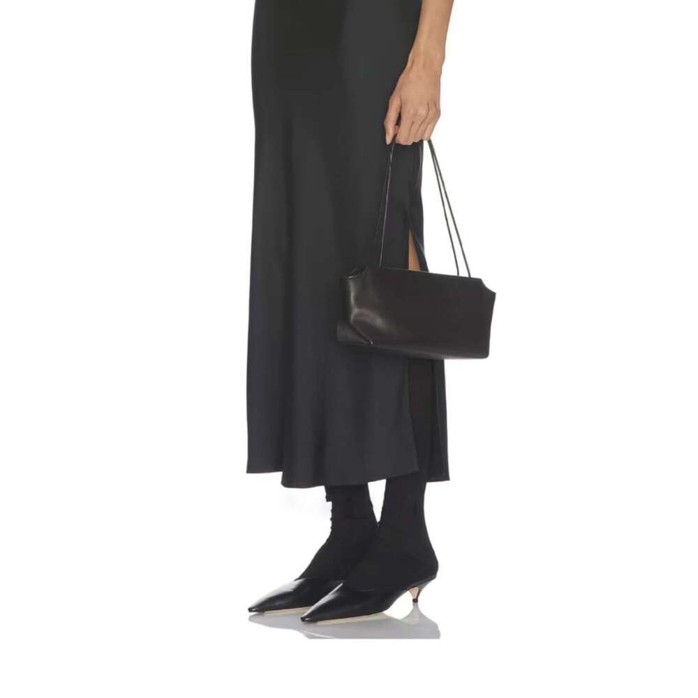 Early Spring New Terrasse Togo Handbag Made Of Sheepskin Inside Out Versatile Minimalist Shoulder And Underarm Bag SENYY