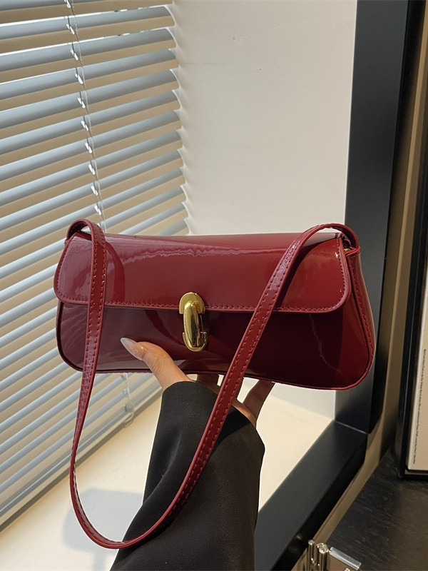French niche bag, western-style armpit bag, women's bag, French stick bag wholesale 2025 new handheld versatile ins shoulder bag