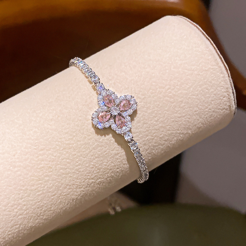 Designer 2026 French-style Pink Flower Buckle Cubic Zirconia Bracelet a luxurious and high - end hand bracelet with a sweet fashionable and uniquely d