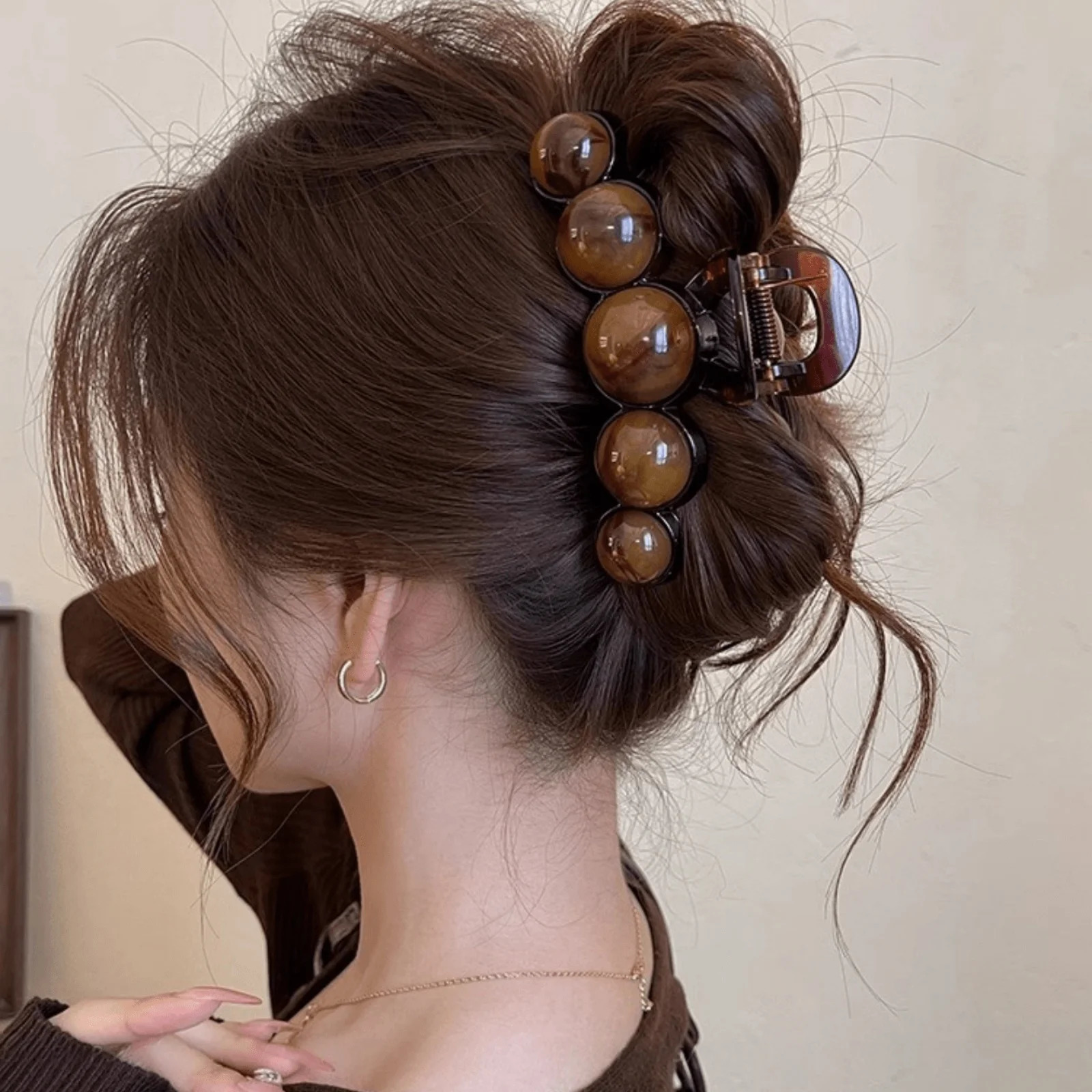 1pc Fashion Pearl Large Simple Elegant Acrylic Hair Claw Hairpin Suitable For Party Commute Outfit Matching Hair Accessories260528BJ
