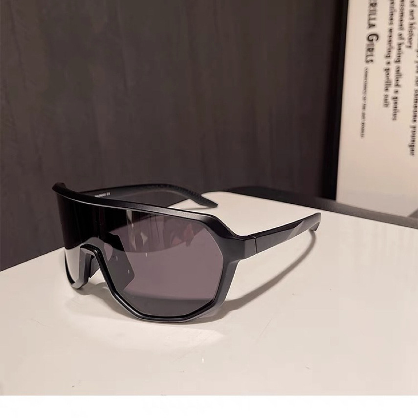 Luxury Men's Designer Sunglasses Women's Fashion Mountaineering Large Frame Integrated Widening Windproof Goggles Polarized Outdoor Cycling  - view 7