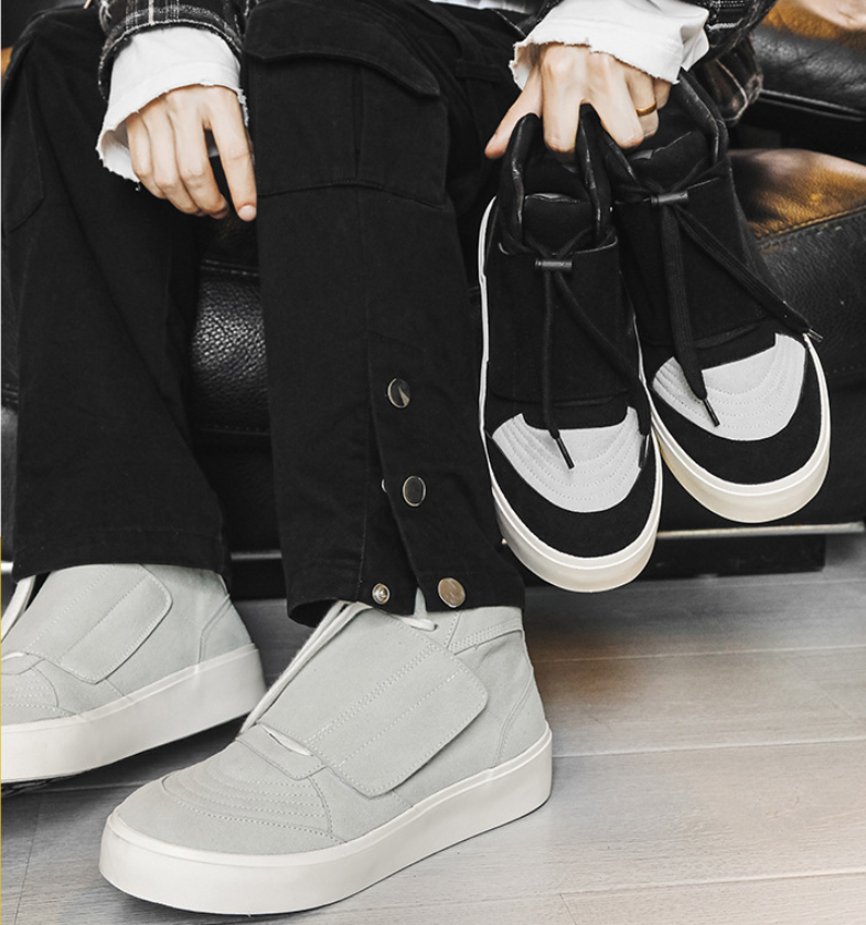 Skate Lace Up Casual Shoes Sneakers Men High Top Canvas Man Vulcanized Retro rendy Walking Shoes Versatile Streetwear Daily Footwear