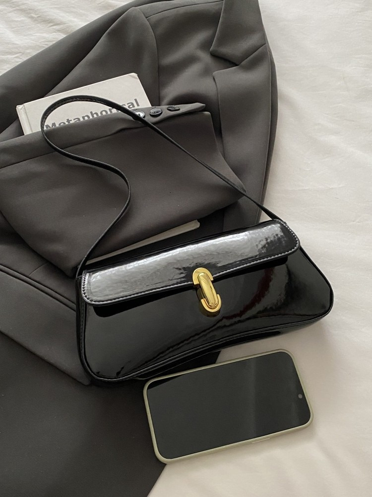French niche bag, western-style armpit bag, women's bag, French stick bag wholesale 2025 new handheld versatile ins shoulder bag