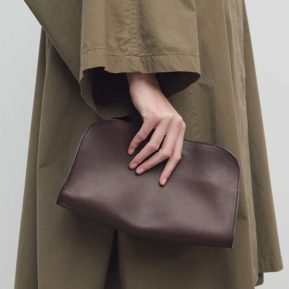 Women Genuine Leather Clutch Handbag Top Layer Cowhide Shoulder Bag Minimalist Niche Design Versatile Saddle Style SENYY