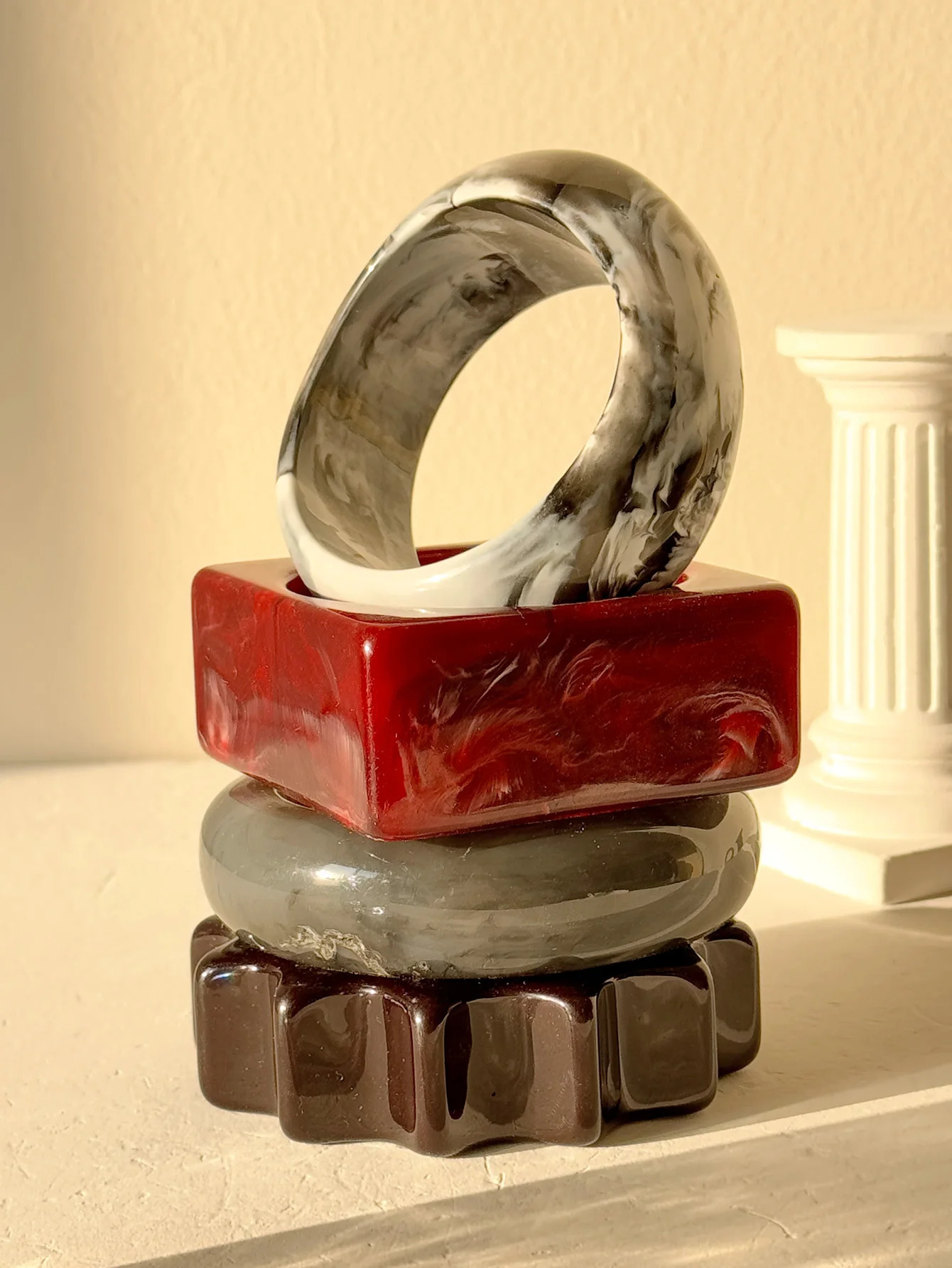 HUANZHI Vintage Red Grey White Blurred Geometric Irregular Resin Bracelet n Chunky Charms Bangles Jewelry for Women260528BJ - view 3