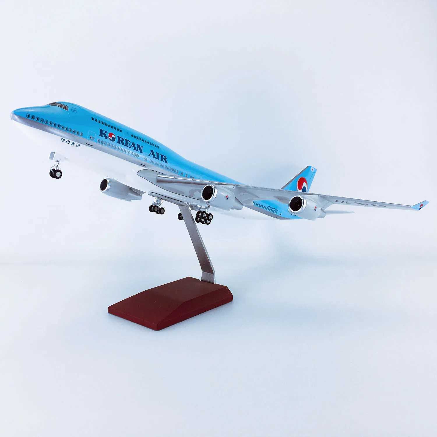 47cm Korean Airline B747 Planes Model 1150 Scale Resin Diecast Aircraft Model Airplane W Light WheelTouch Or Sound Control C260604