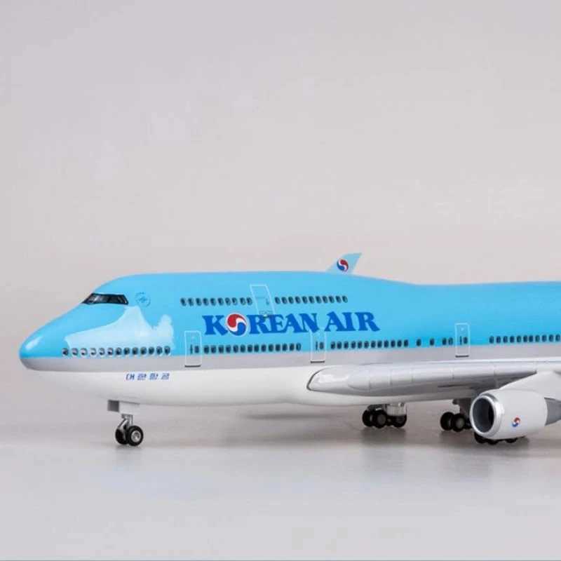 47cm Korean Airline B747 Planes Model 1150 Scale Resin Diecast Aircraft Model Airplane W Light WheelTouch Or Sound Control C260604
