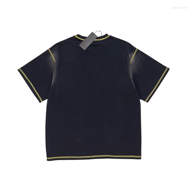 Men's T Shirts Hip Hop Yellow Stitching Patchwork Vintage Washed Black T-Shirt Men Women Cracked Graphics Shirt Cotton Tags