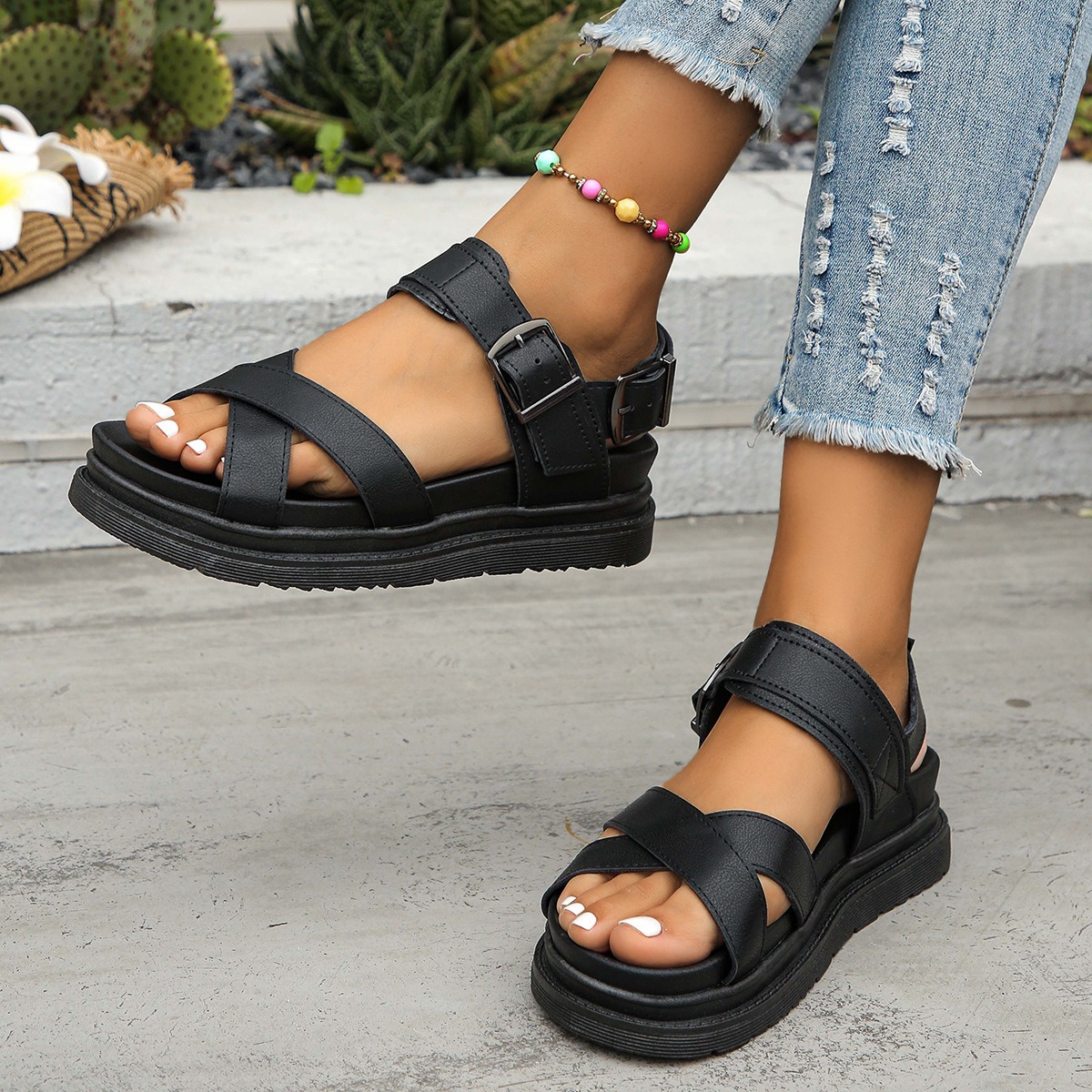 2026 Spring/Summer New Design Arrival Solid Color Cross Buckle Fashion Women's Large 35-43 Thick Bottom Sandals Free Shipping Hot Sale