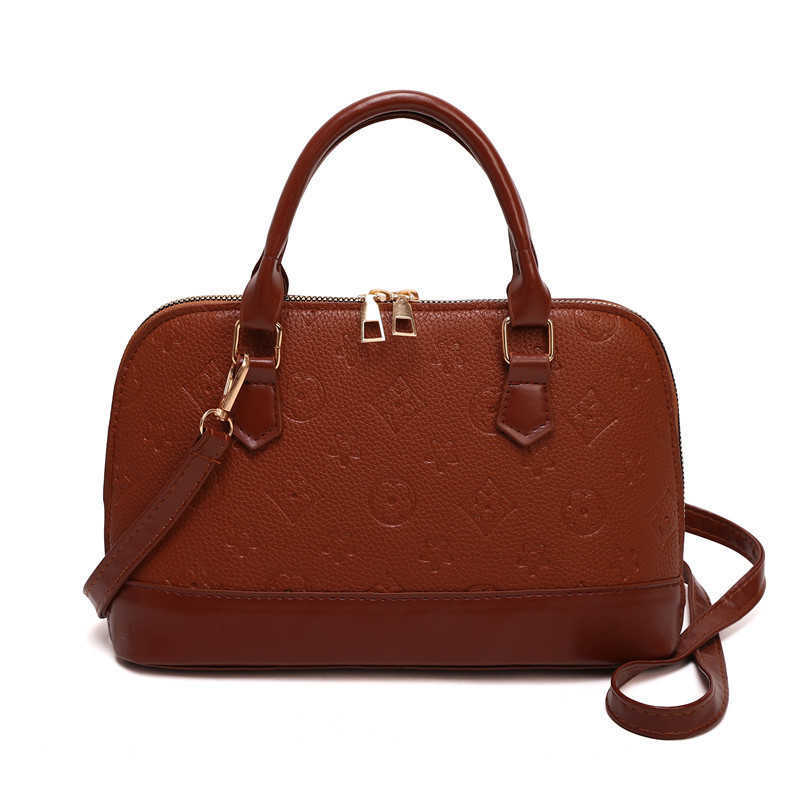 Vintage-style handbag for women, 2026 new model, European and American fashionable printed tote bag, versatile and large capacity shell-shaped handbag