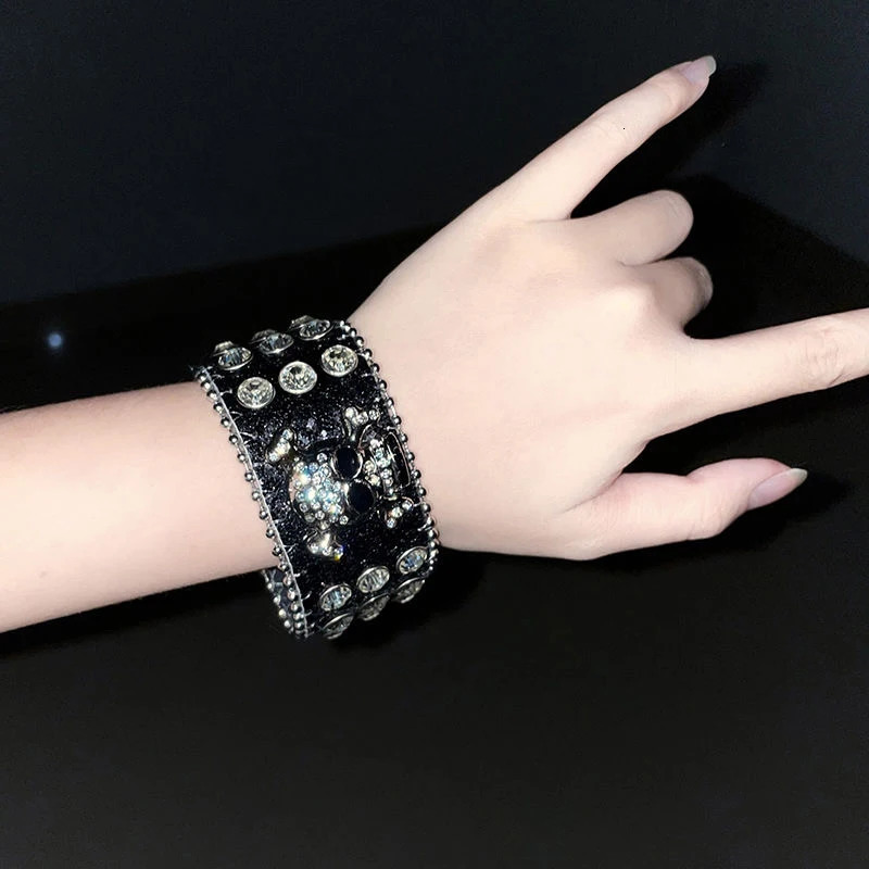 Gothic Jewelry Leather Red Crystal Cross Bracelet Womens Retro Grunge Skull Bracelet Accessories Korean Punk Charms260528BJ - view 6