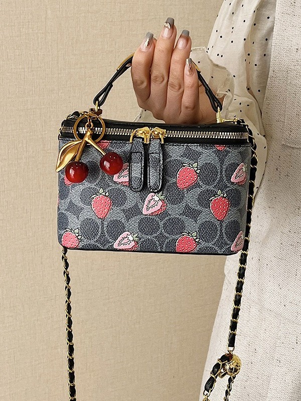 free shipping designer bags for womens shoulder bags rose red khaki brown black Fashionable and versatile printed hand-held box small square bag