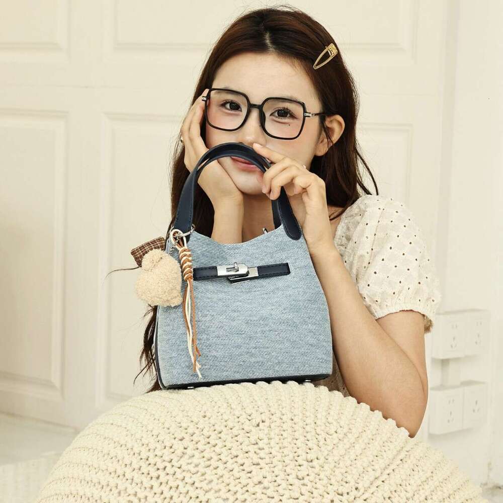 Women Denim Handbag Bucket Bag Casual Shoulder Crossbody Tote For Commuting Niche Design Soft Durable SENYY